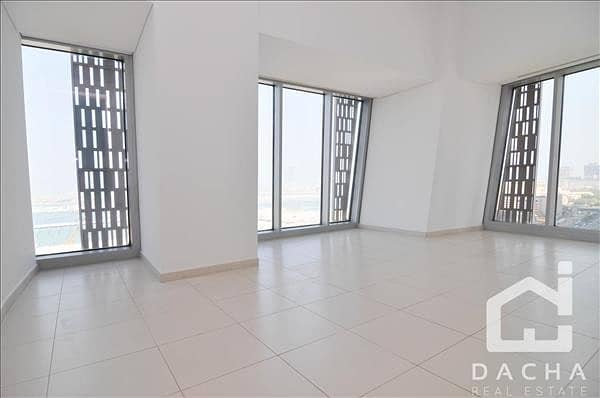 Low floor Cayan with Marina View
