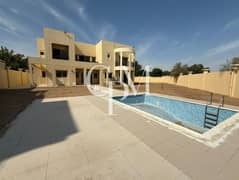 Grand Family | 6BR Single Row Corner Villa with Pool & Huge Backyard