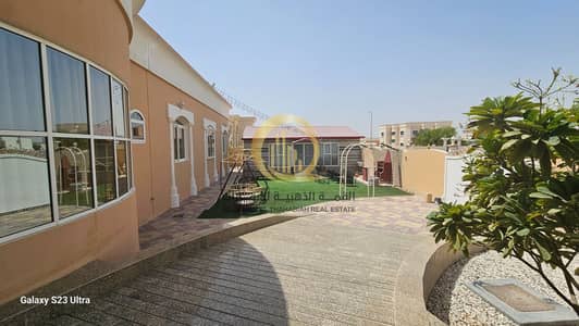 10+ Beds Villa for Sale in Al Riqaibah, Sharjah - WhatsApp Image 2026-01-10 at 01.49. 44 (1). jpeg 10+ Beds Villa for Sale in Al Riqaibah, Sharjah - WhatsApp Image 2026-01-10 at 01.49. 44 (1). jpeg