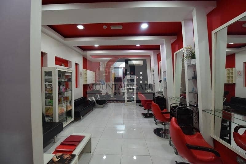 RUNNING BUSINESS-LADIES BEAUTY SALON FOR SALE