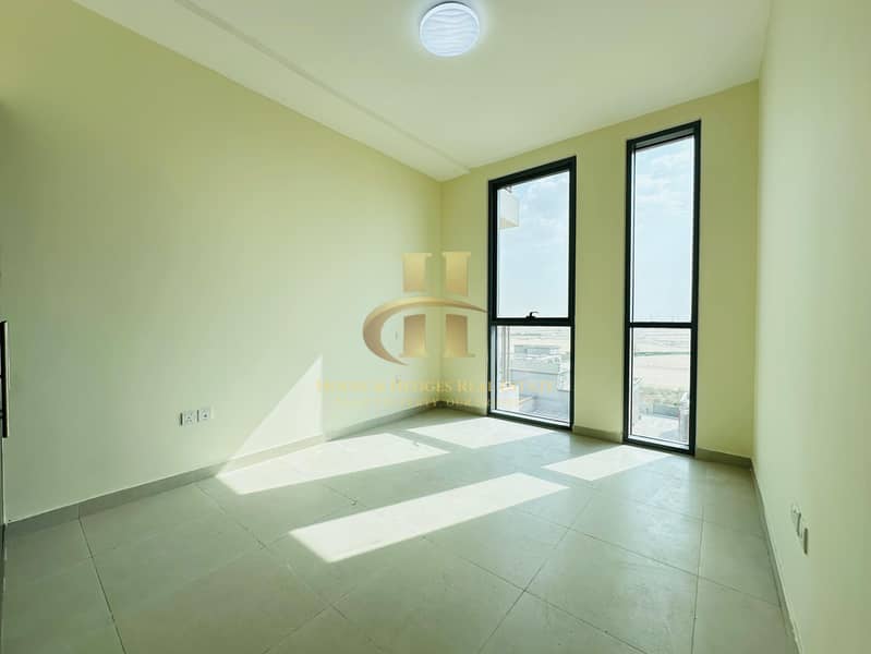 11 WhatsApp Image 2026-01-09 at 3.55. 29 PM. jpeg