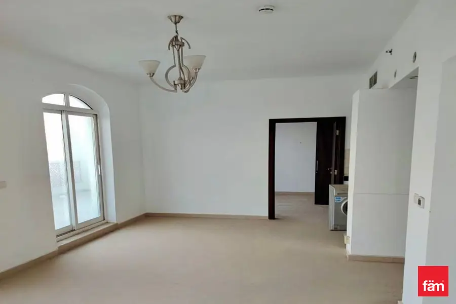 RENTED | Good ROI | Spacious | 2 Parking Slots – další