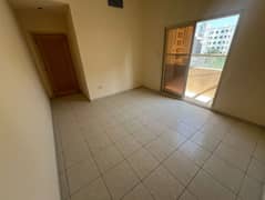 اجمل الشقق للايجار السنوى شقه غرفه وصاله 26 الف على 4 دفعات صاله منفصله تقسيمات ممتازة وشقه مضيئه بالكامل ومساحه كبيره نظام التكييف والتبريد مركز