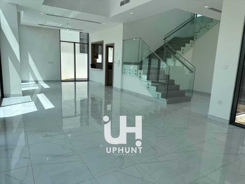 POOL+DRIVER ROOM + LARG SINGAL ROW NO AGENTS PLS - Image 6