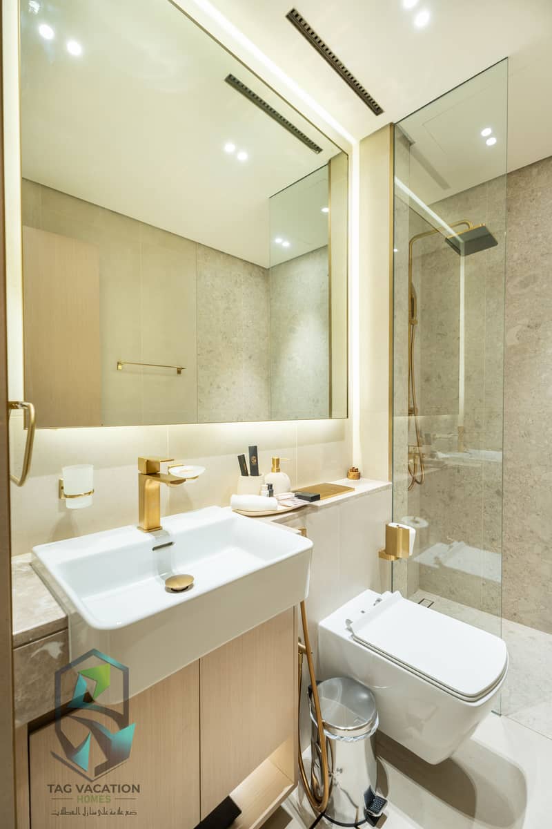 The Stellar Oculus | Unique Round Bed Experience - Image 25