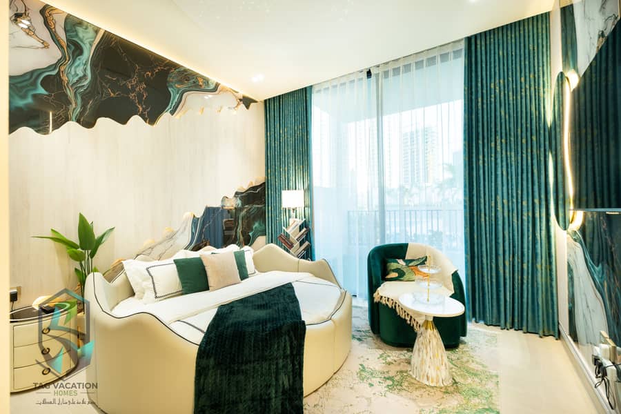 The Stellar Oculus | Unique Round Bed Experience