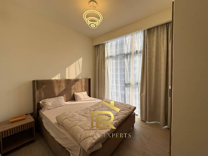 FULLY FURNISHED 2BHK | POOL VIEW | CHILLER FREE - Image 6