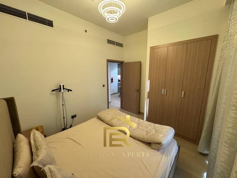 FULLY FURNISHED 2BHK | POOL VIEW | CHILLER FREE - Image 7