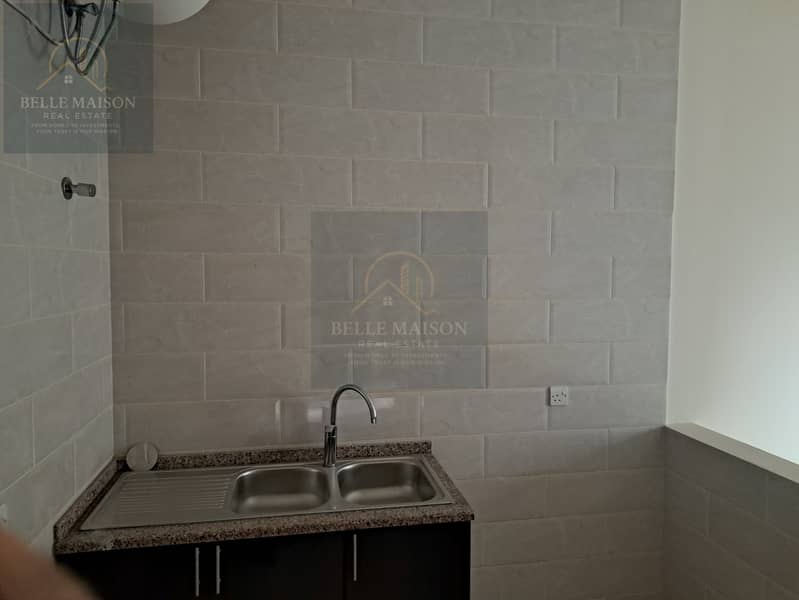 7 BM-RES-R-002_1BR_Apt-2_2nd_Fl_Bldg-106_12. jpg