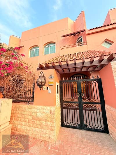 4 Bedroom Villa for Rent in Mirdif, Dubai - c0799061-68a8-403e-9376-5bb3d79587cc. jpg 4 Bedroom Villa for Rent in Mirdif, Dubai - c0799061-68a8-403e-9376-5bb3d79587cc. jpg