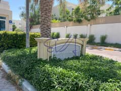 Modern 5-Bedrooms Villa For Rent In Prime Location