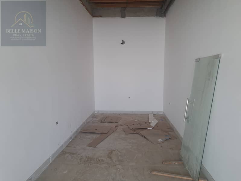 3 BM-COM-R-005_Shop-5_35K_Al_Nakheel_RAK_11. jpg