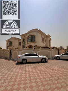 فيلا كورنر 5 غرف مع حوش خاص ومجلس واسع في الروضة 3، عجمان – 105,000 درهم سنويًا