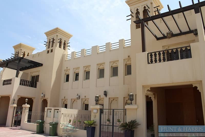 4 Bedroom Townhouse - Stunning Family Home - Al Hamra