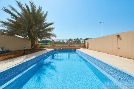 Private pool and Golf course view - 3 Bedrooms Private pool and Golf course view - 3 Bedrooms