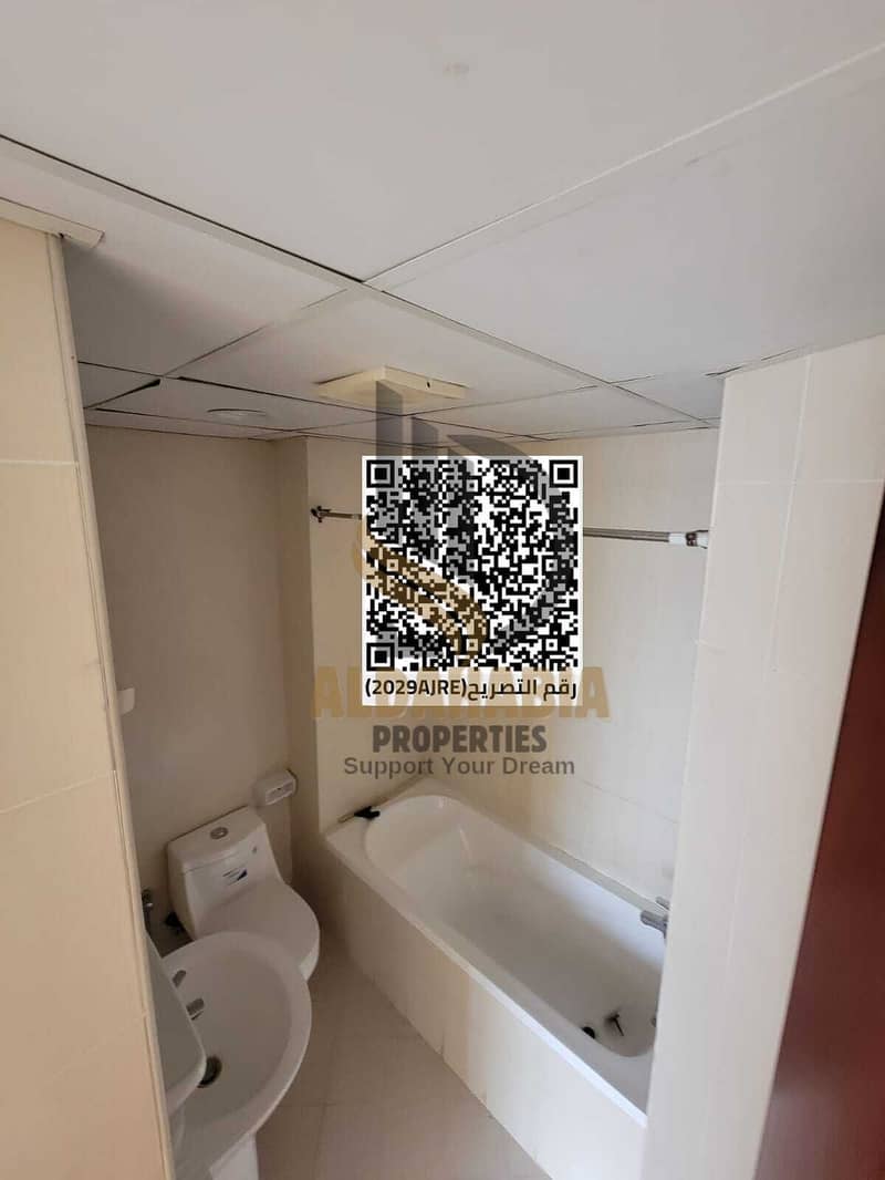 10 64139b2e-40ed-4731-bf63-680abb5c1fd6. jpg