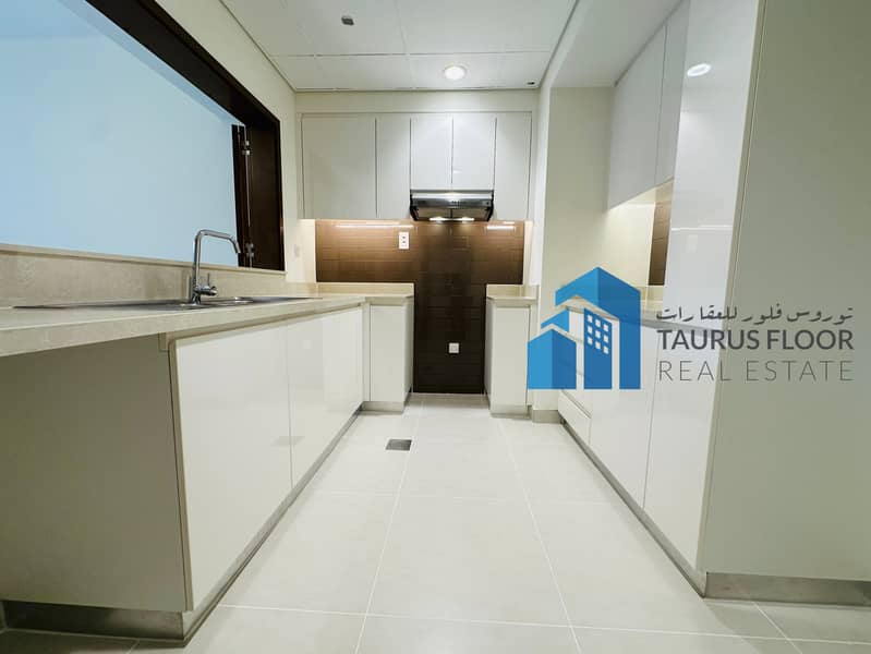 Luxury and Spacious 2 Bedroom | All Amenities - Image 6