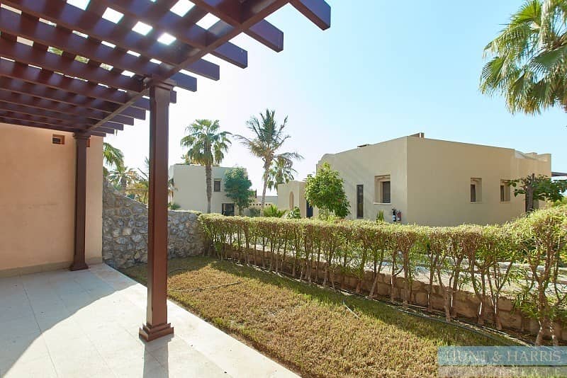 One Bedroom Villa Cove Rotana - Lowest Price On the Market