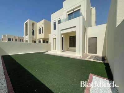 Villa de 3 chambres à à louer à Reem, Dubai - Villa à Reem,Mira Oasis,Mira Oasis 3, 3 chambres, 150000 AED - 13971996 Villa de 3 chambres à à louer à Reem, Dubai - Villa à Reem,Mira Oasis,Mira Oasis 3, 3 chambres, 150000 AED - 13971996
