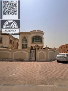 فيلا للإيجار – الروضة 3، عجمان | كورنر | 5 غرف نوم + مجلس + صالة + غرفة خادمة + حوش | الإيجار 105,000 درهم على 4 دفعات