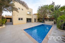 Renovated | Type 12 | Private Pool | VOT