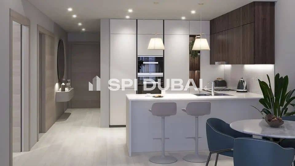 6 Kitchen. jpg