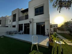 4BR+Maid's | Corner Plot | Landscaped Garden