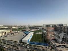 شقة في المساكن الحمراء،مدينة دبي الرياضية 1 غرفة 680000 درهم - 13976626