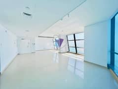 شقة في أبراج الإتحاد،شارع الكورنيش 3 غرف 280000 درهم - 13978412