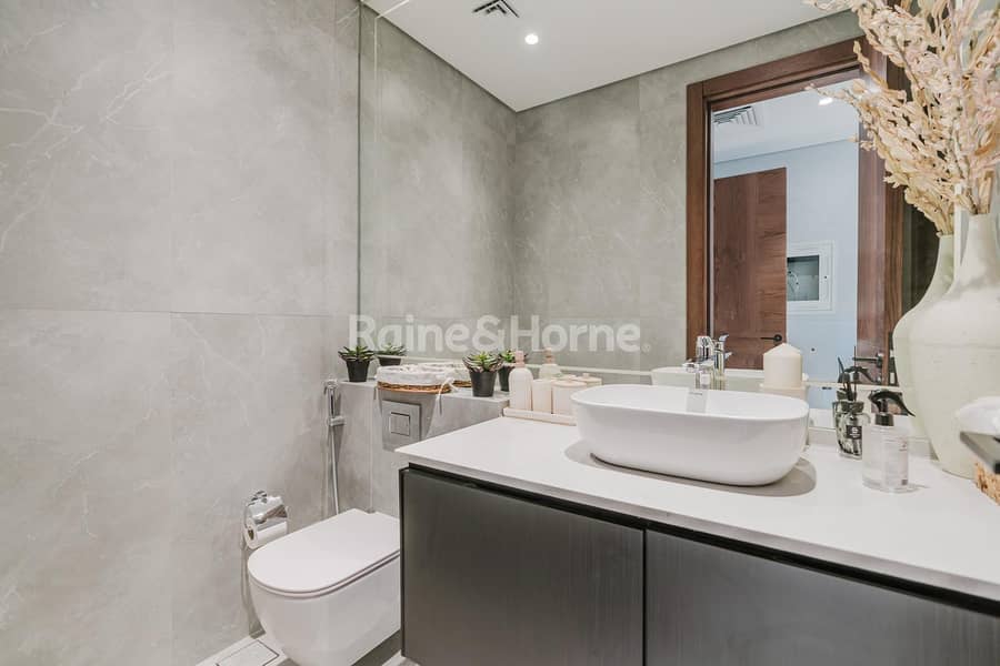 Closed Kitchen with Balcony -All Bedrooms En-suite - Image 13