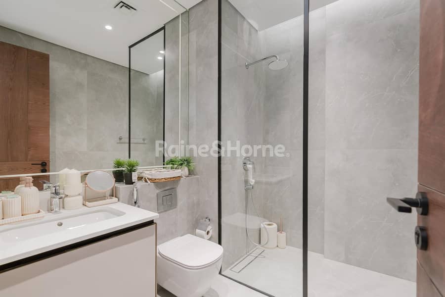 Closed Kitchen with Balcony -All Bedrooms En-suite - Image 17