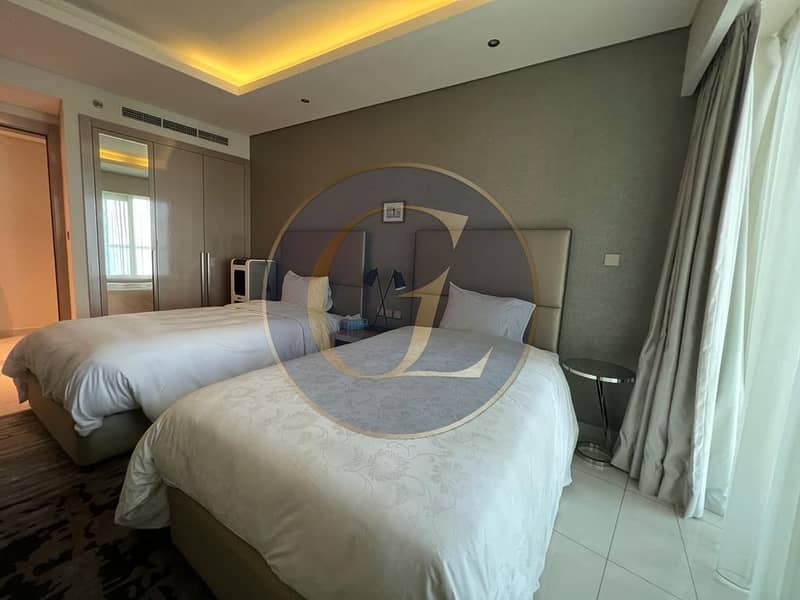 Luxury 2-Bedroom Apartment | Canal View | Best Value | Vacant