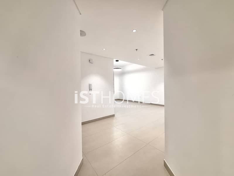 Brand New | Maid’s Room I Prime Location | Gym | Pool | Close Kitchen I Open View