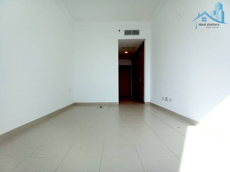 CHILLER FREE || 2BHK || BUSINESS BAY ||