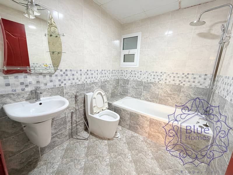 Luxury 1BHK Vacant inquire now - Image 9