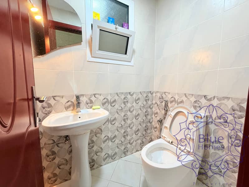 Luxury 1BHK Vacant inquire now - Image 10