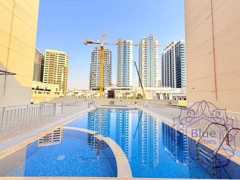 Luxury 1BHK Vacant inquire now - Image 11