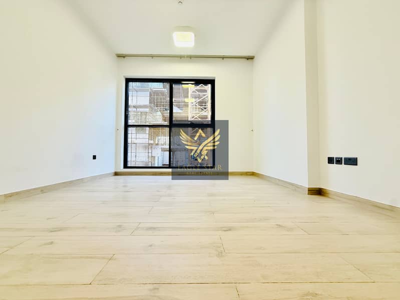 Wooden floor | Spacious 2B/R | Near Sheikh Zayed - Image 11