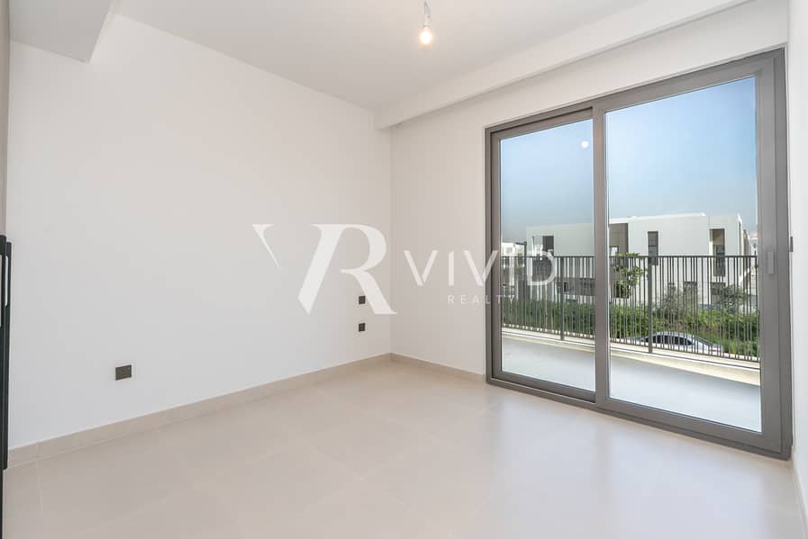 Pool and Park | Fully Upgraded | Sunset Backyard - Image 12