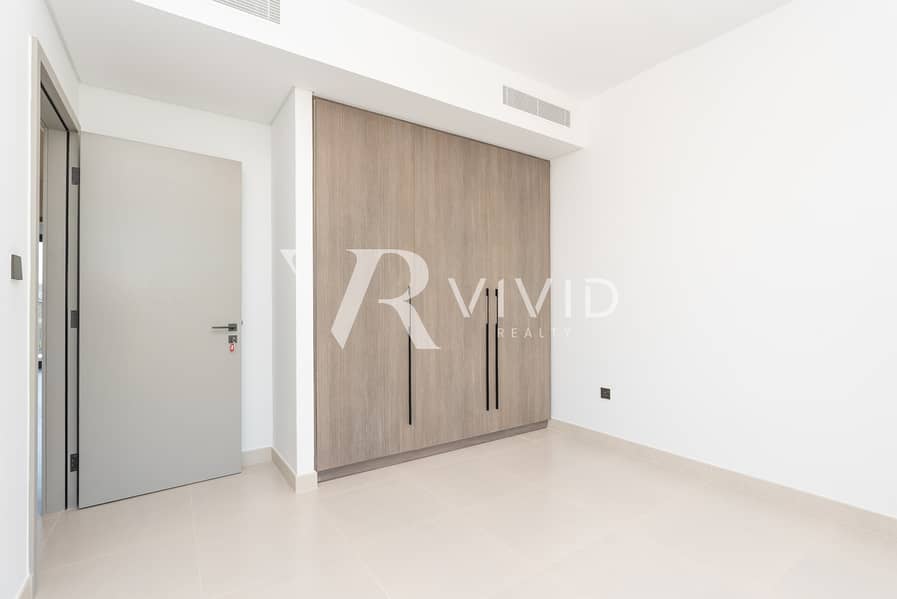 Pool and Park | Fully Upgraded | Sunset Backyard - Image 13