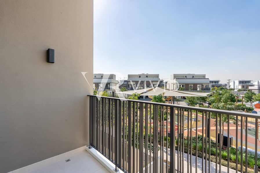 Pool and Park | Fully Upgraded | Sunset Backyard - Image 23