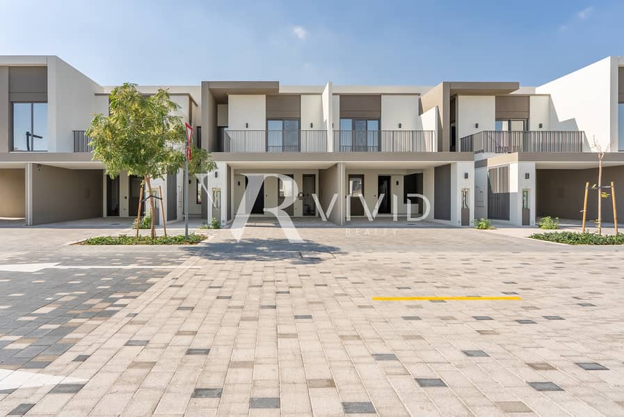 Pool and Park | Fully Upgraded | Sunset Backyard - Image 25