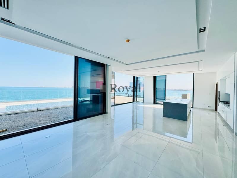 Ultra-Luxury Seafront Corner Villa | Private Pool & Lift | Danah Bay - Image 14