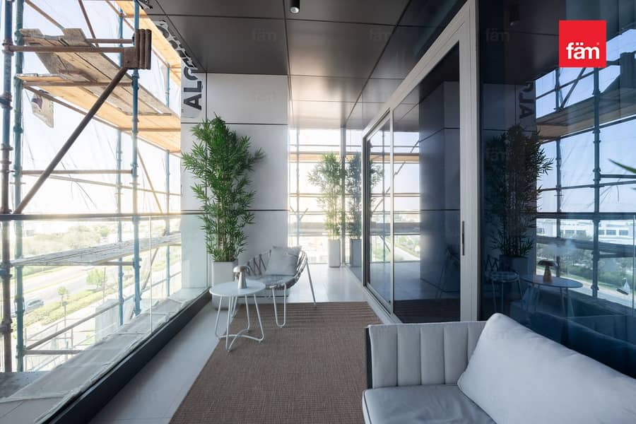 Vacant | Burj Khalifa View | Maids | Exclusive - Image 13