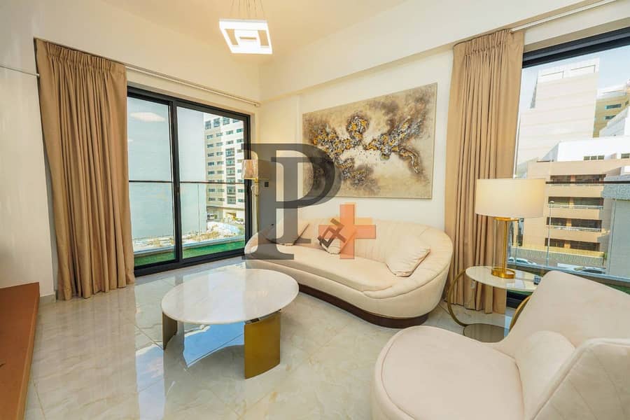 1 BHK + Maid | Luxury Furnished | Elegant Layout - Image 3