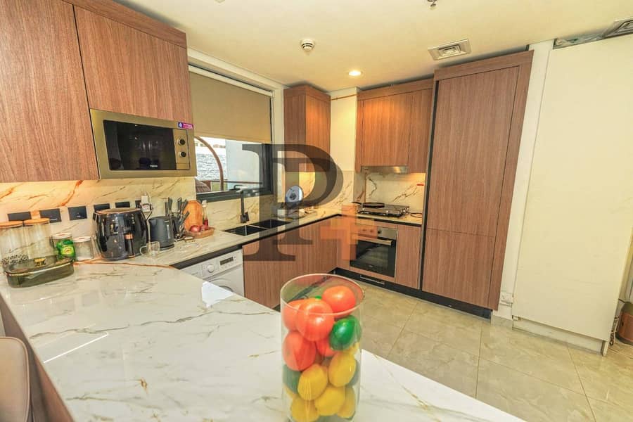 1 BHK + Maid | Luxury Furnished | Elegant Layout - Image 6