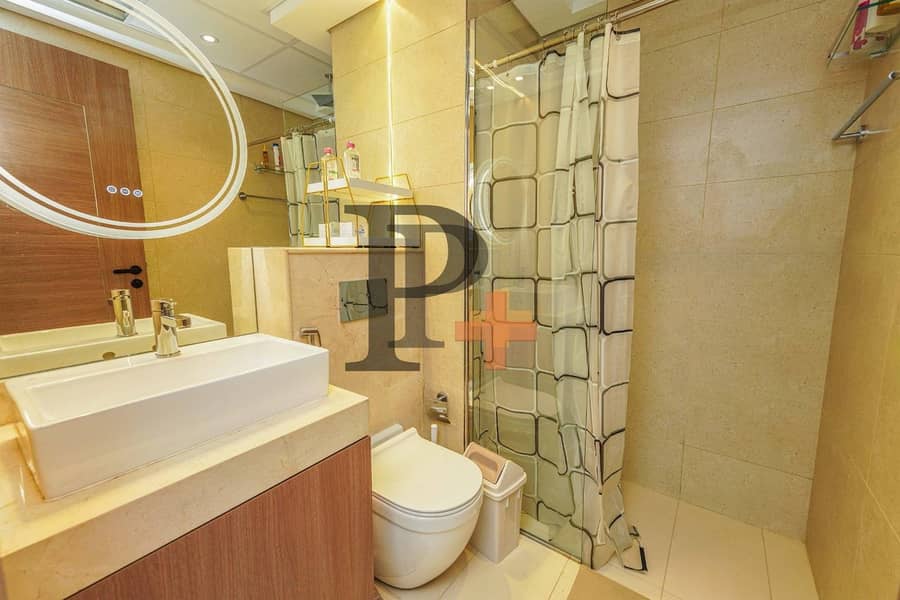 1 BHK + Maid | Luxury Furnished | Elegant Layout - Image 11