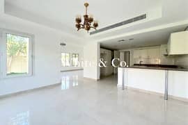 فیلا في الينابيع 10،الينابيع 3 غرف 324999 درهم - 13985280