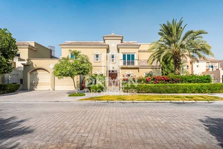 فیلا 5 غرف نوم للايجار في مدينة دبي الرياضية، دبي - فیلا في إزميرالدا،فيكتوري هايتس،مدينة دبي الرياضية 5 غرف 550000 درهم - 13988896