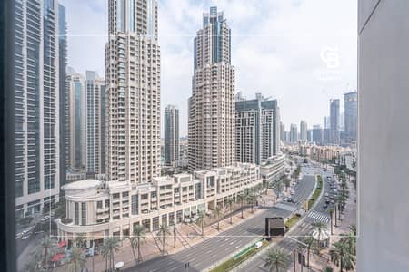 2 Bedroom Apartment for Sale in Downtown Dubai, Dubai - Largest Layout | Renovated | Vacant